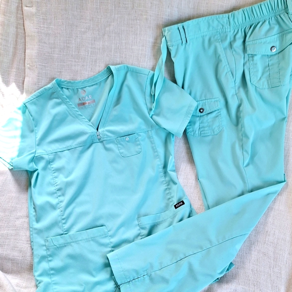 Adar Small Aqua Blue Scrub Set
